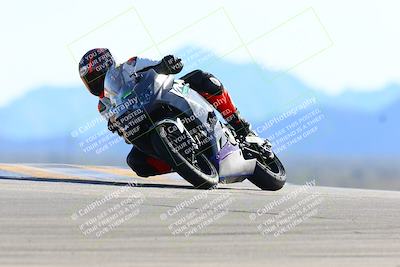 media/Jan-08-2022-SoCal Trackdays (Sat) [[1ec2777125]]/Turn 9 (125pm)/